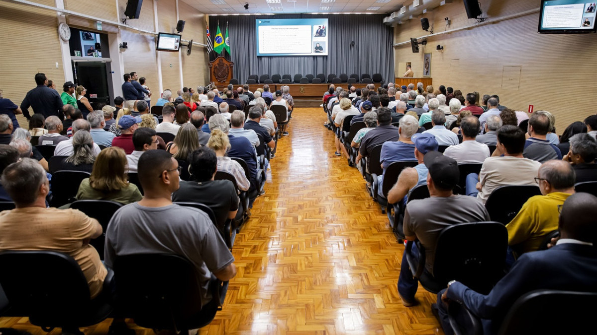 Empres&aacute;rios acompanharam do Sal&atilde;o Nobre da C&acirc;mara a audi&ecirc;ncia realizada na sexta-feira 