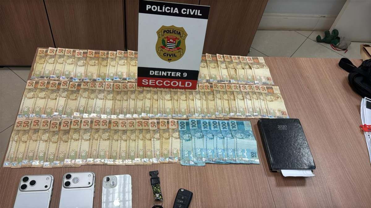 Dinheiro apreendido na opera&ccedil;&atilde;o realizada nesta sexta-feira