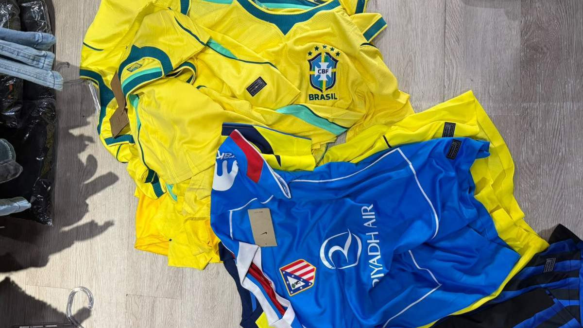 Pol&iacute;cia Civil apreende produtos falsificados