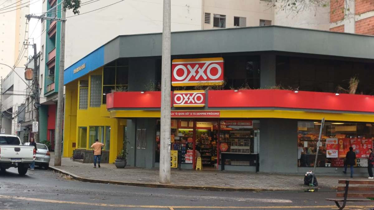 Rede Oxxo &eacute; condenada a indenizar funcion&aacute;rios