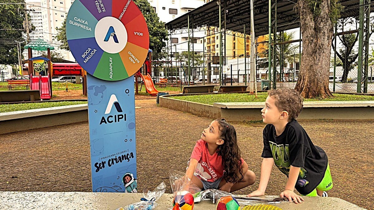 Ser&atilde;o 7 op&ccedil;&otilde;es de brindes para as crian&ccedil;as no pontos de ativa&ccedil;&atilde;o da campanha
