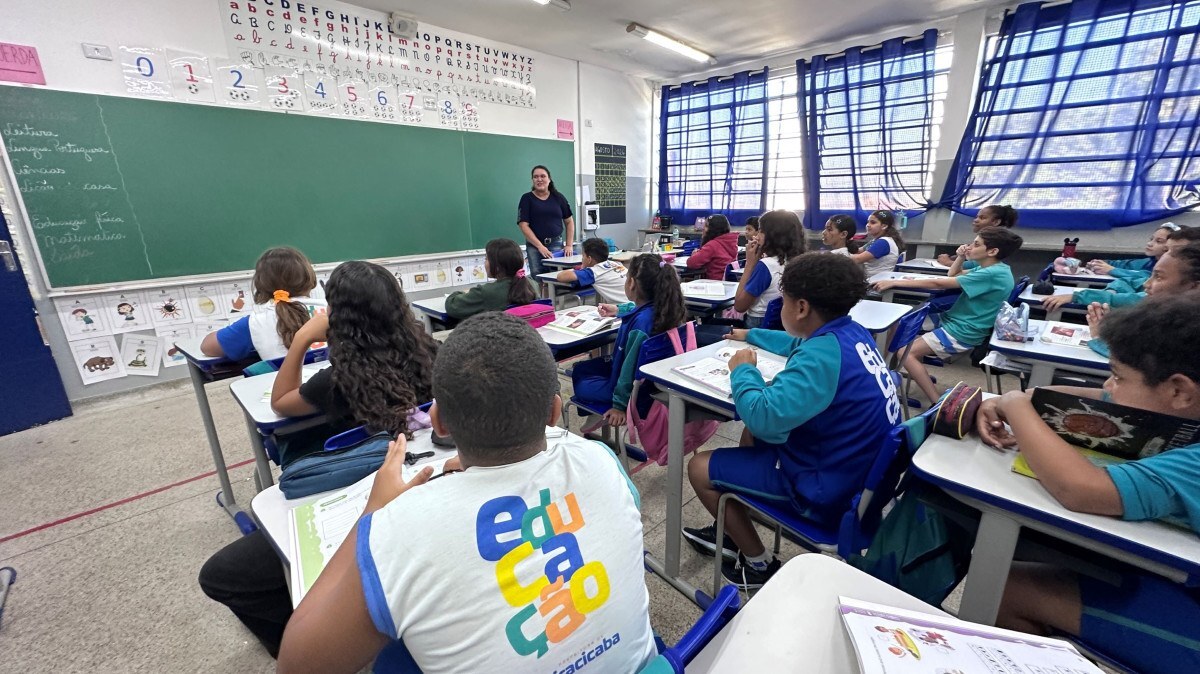 Prefeitura abre sele&ccedil;&atilde;o para professor substituto